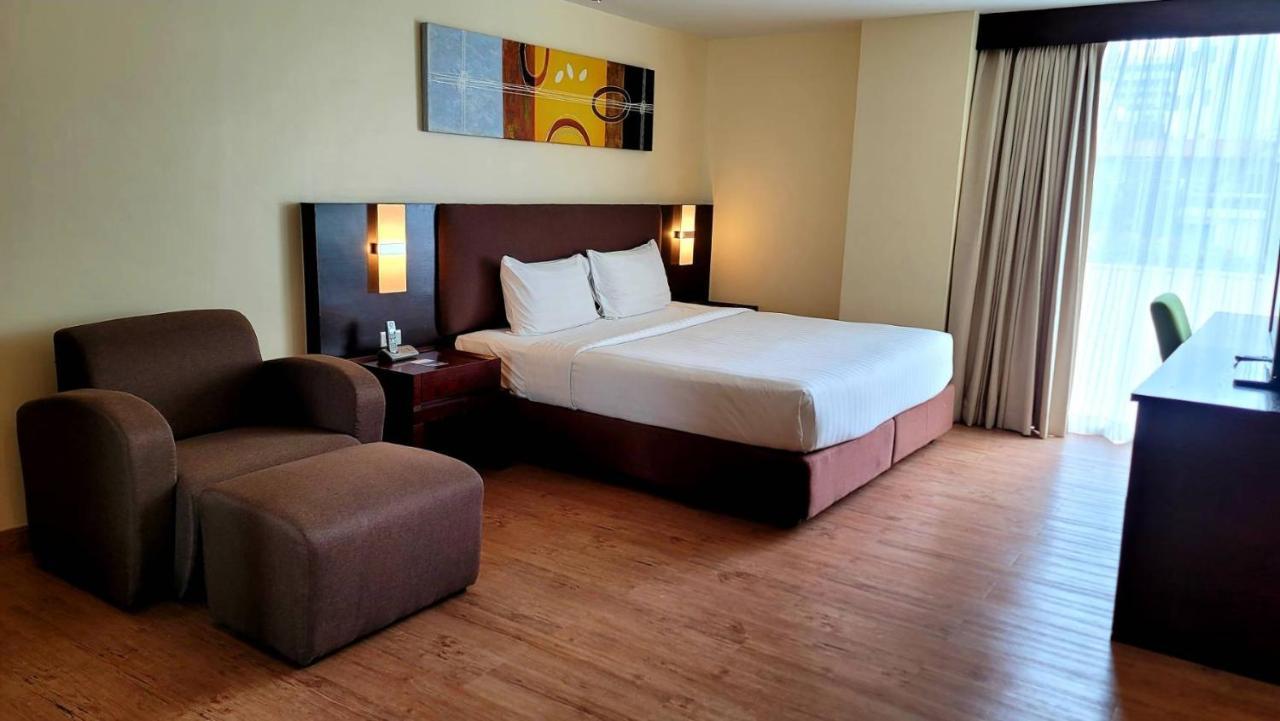 Lohas Residences Sukhumvit 2 Bangkok Dış mekan fotoğraf